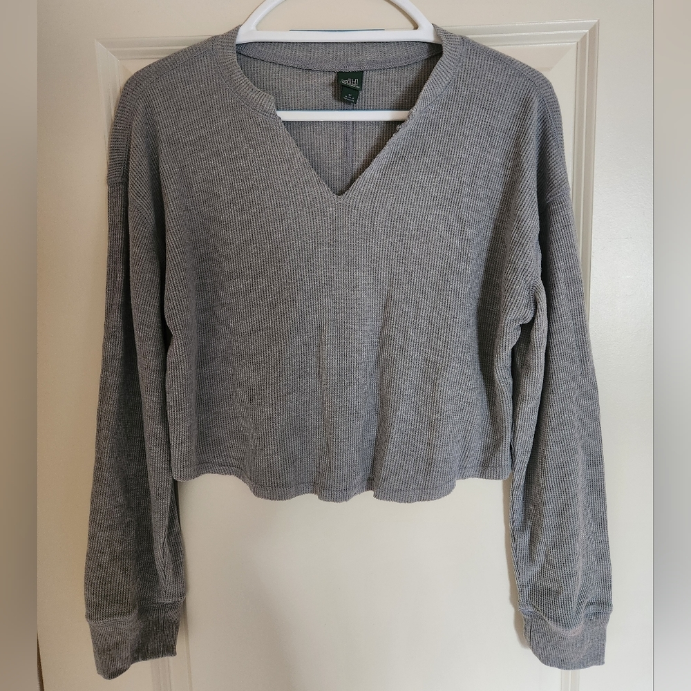 Cropped Long Sleeved sweater
